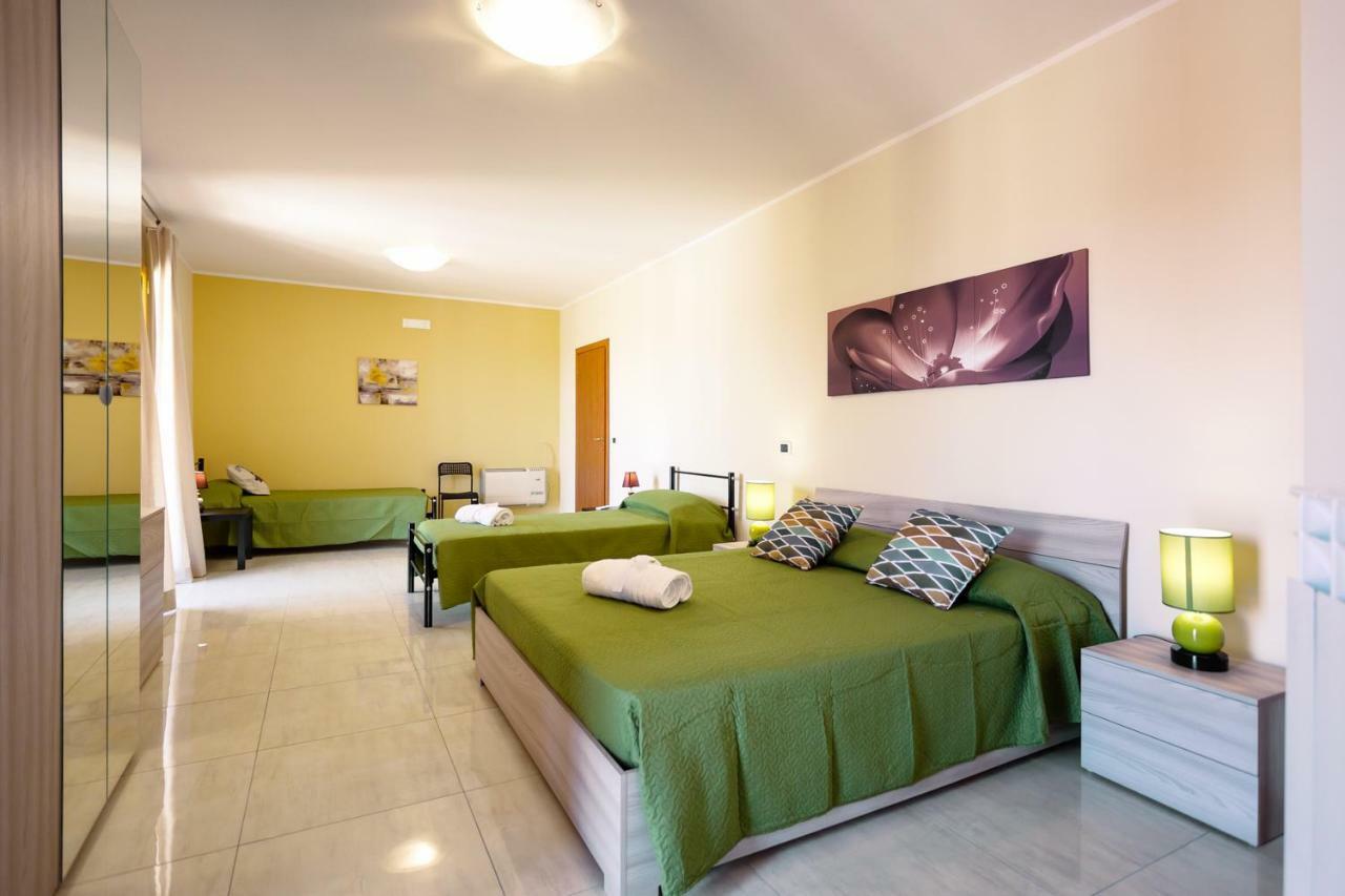 Rocca Degli Etnei Bed & Breakfast Paterno  Exterior photo